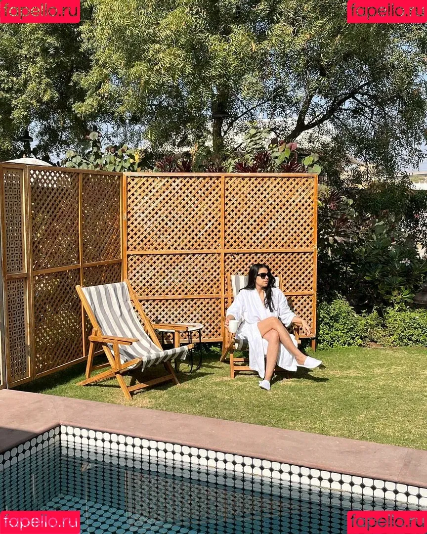 Tanya Khanna Onlyfans Photo Gallery 