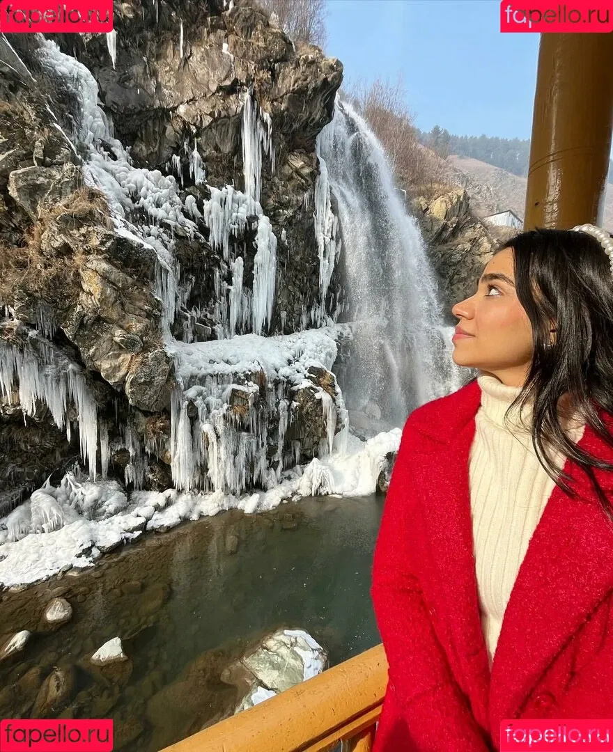 Tanya Khanna Onlyfans Photo Gallery 