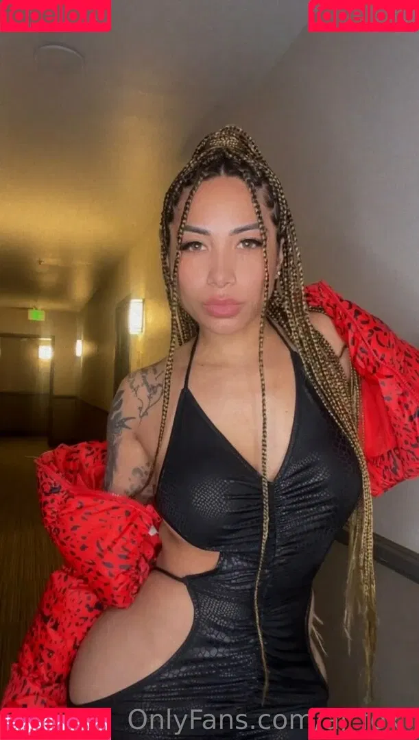 AJ Fox Onlyfans Photo Gallery 