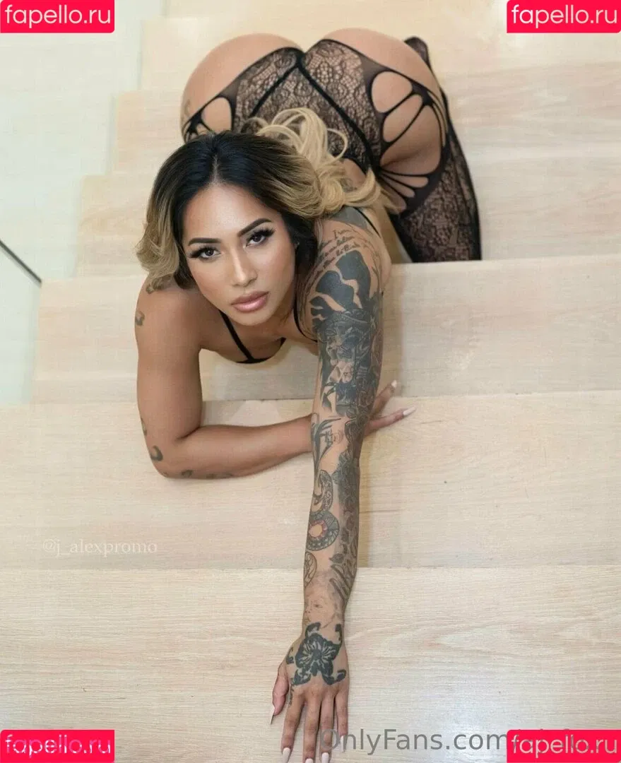 AJ Fox Onlyfans Photo Gallery 