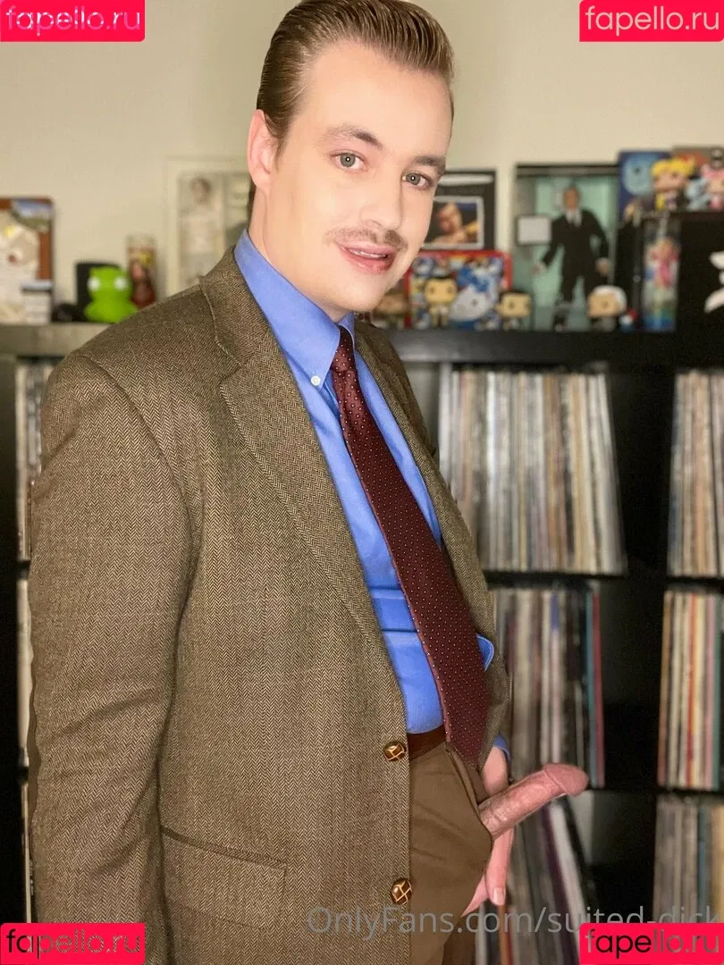 petersuitandtie Onlyfans Photo Gallery 