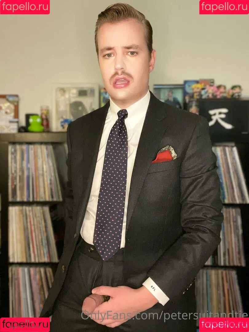 petersuitandtie Onlyfans Photo Gallery 
