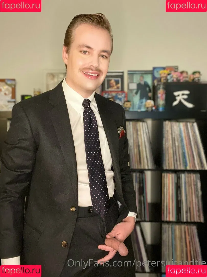 petersuitandtie Onlyfans Photo Gallery 