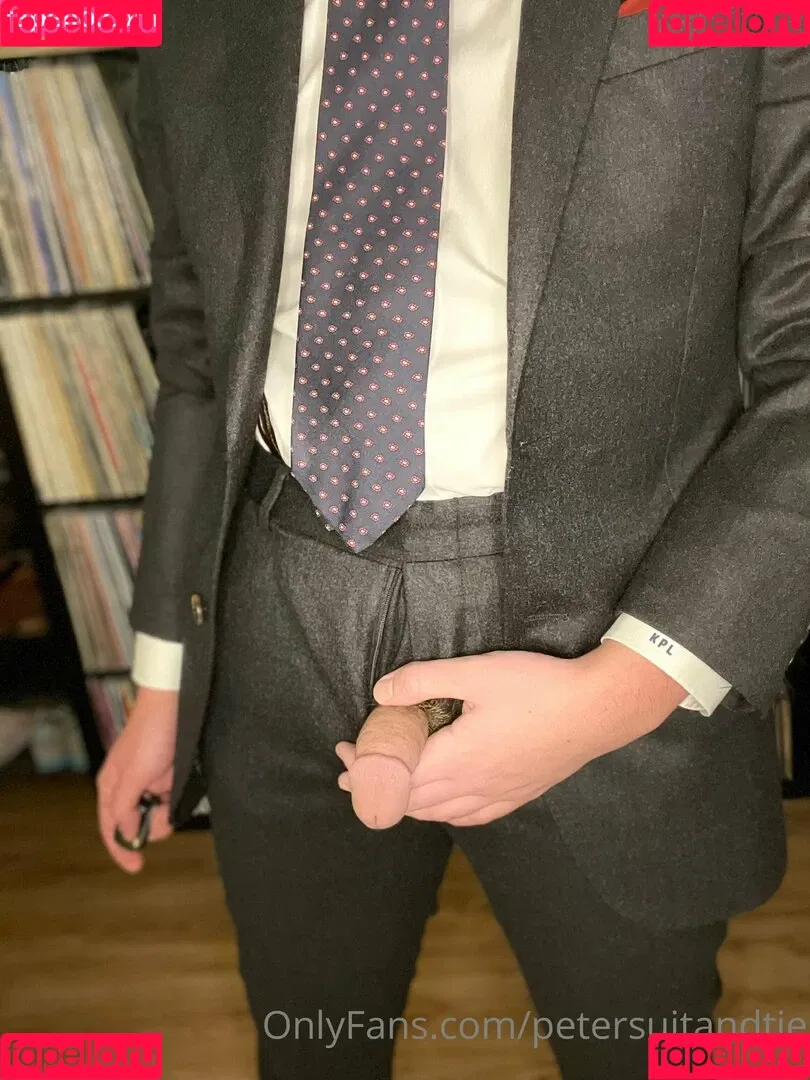 petersuitandtie Onlyfans Photo Gallery 