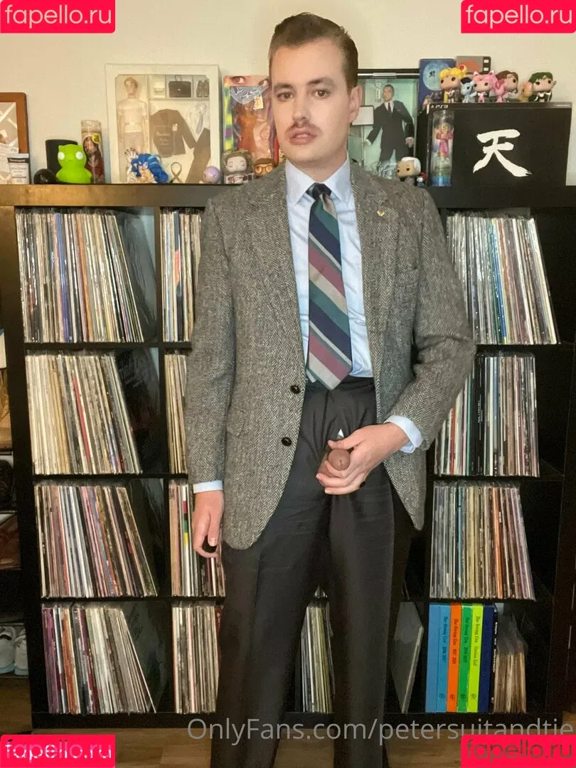 petersuitandtie Onlyfans Photo Gallery 