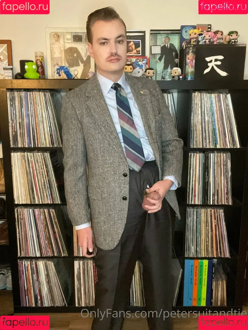 petersuitandtie Onlyfans Photo Gallery 