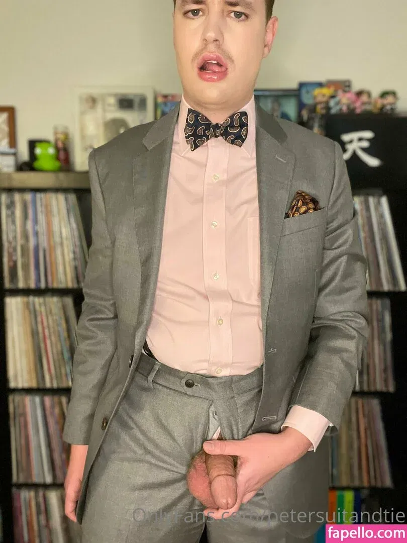 petersuitandtie Onlyfans Photo Gallery 