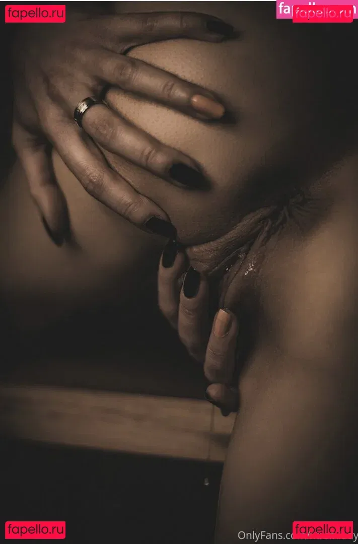 X-tremlady Onlyfans Photo Gallery 