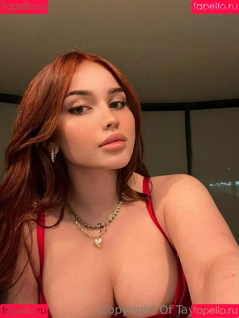 realtaylerhills Onlyfans Photo Gallery 