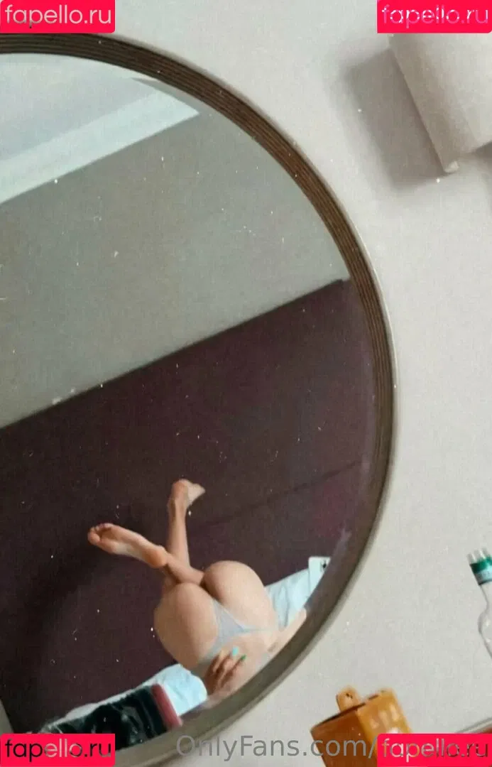 domilee Onlyfans Photo Gallery 