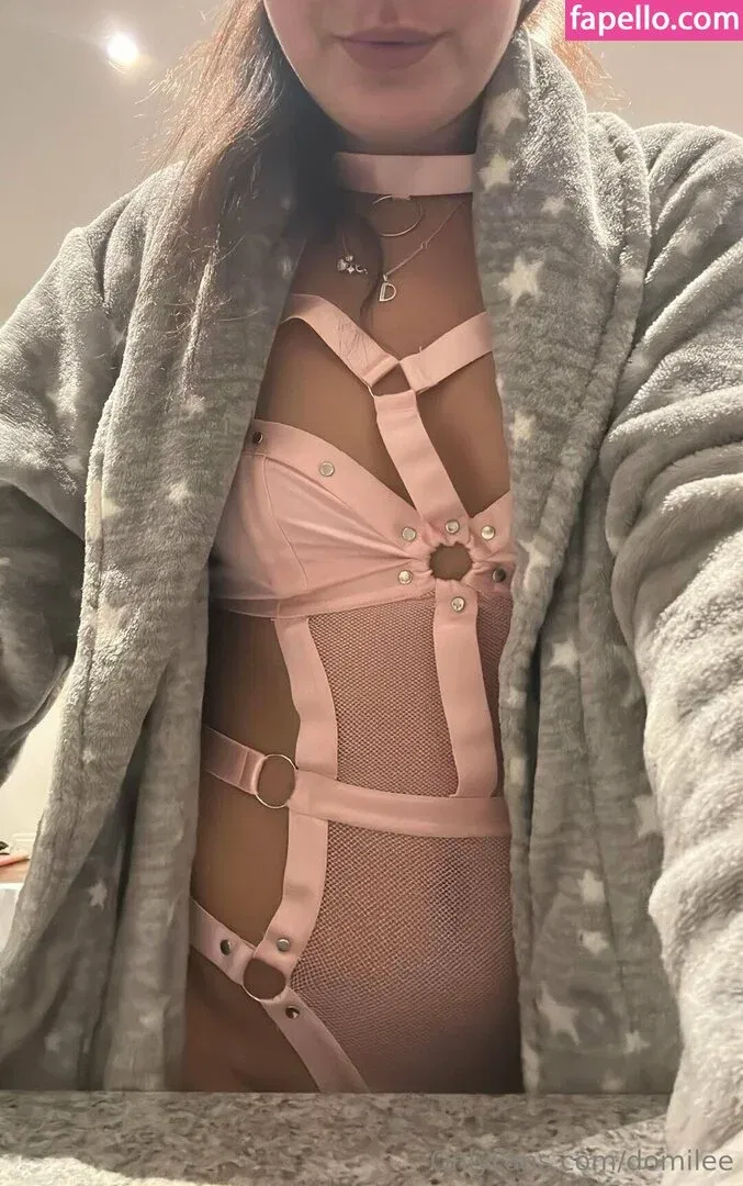 domilee Onlyfans Photo Gallery 