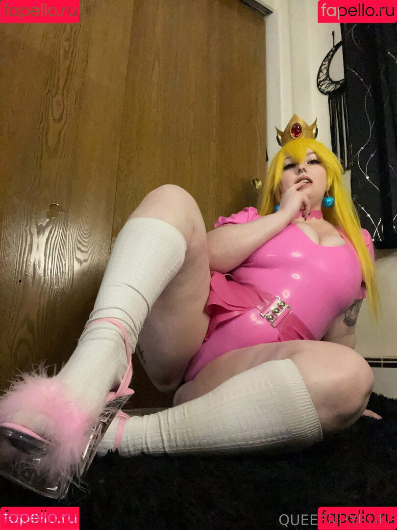 queeenhyrule Onlyfans Photo Gallery 