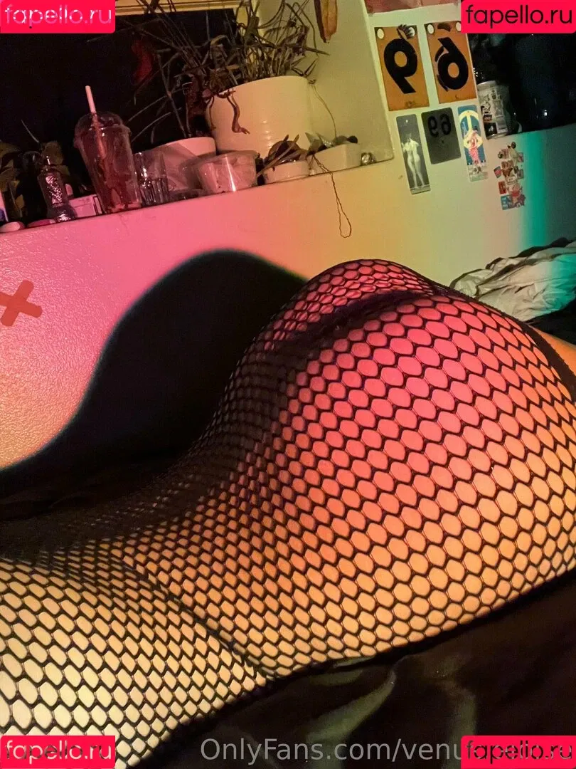 venus.eloise Onlyfans Photo Gallery 