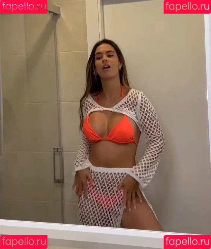 Tania Deniz Onlyfans Photo Gallery 