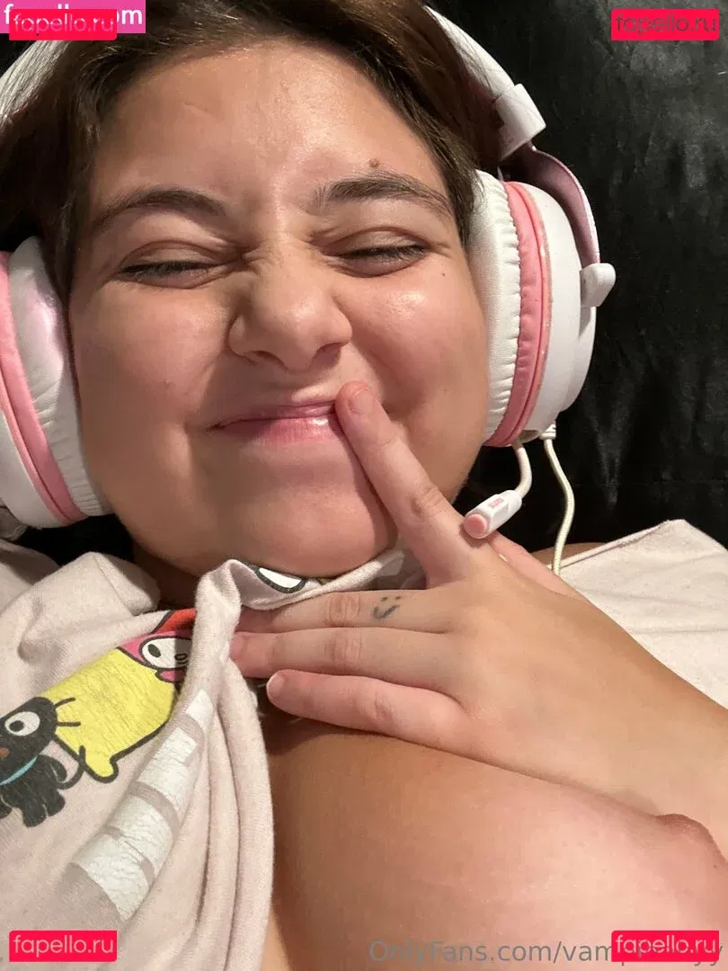 vampibabyy Onlyfans Photo Gallery 