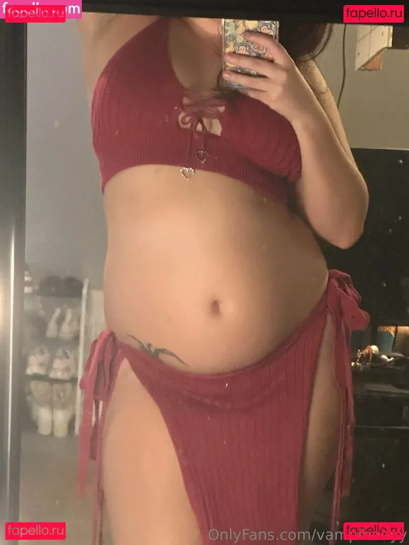 vampibabyy Onlyfans Photo Gallery 