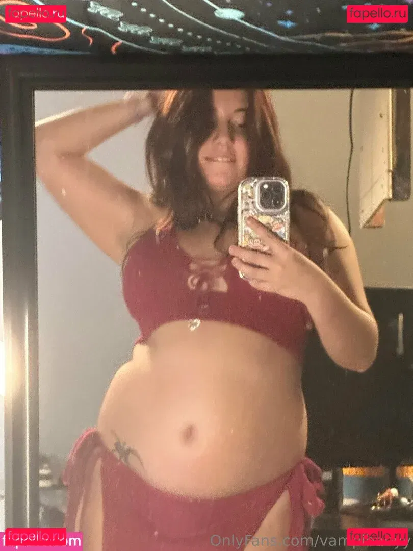 vampibabyy Onlyfans Photo Gallery 