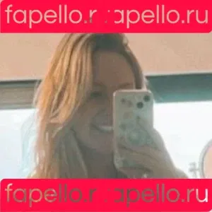 itsellewoods Onlyfans Photo Gallery 