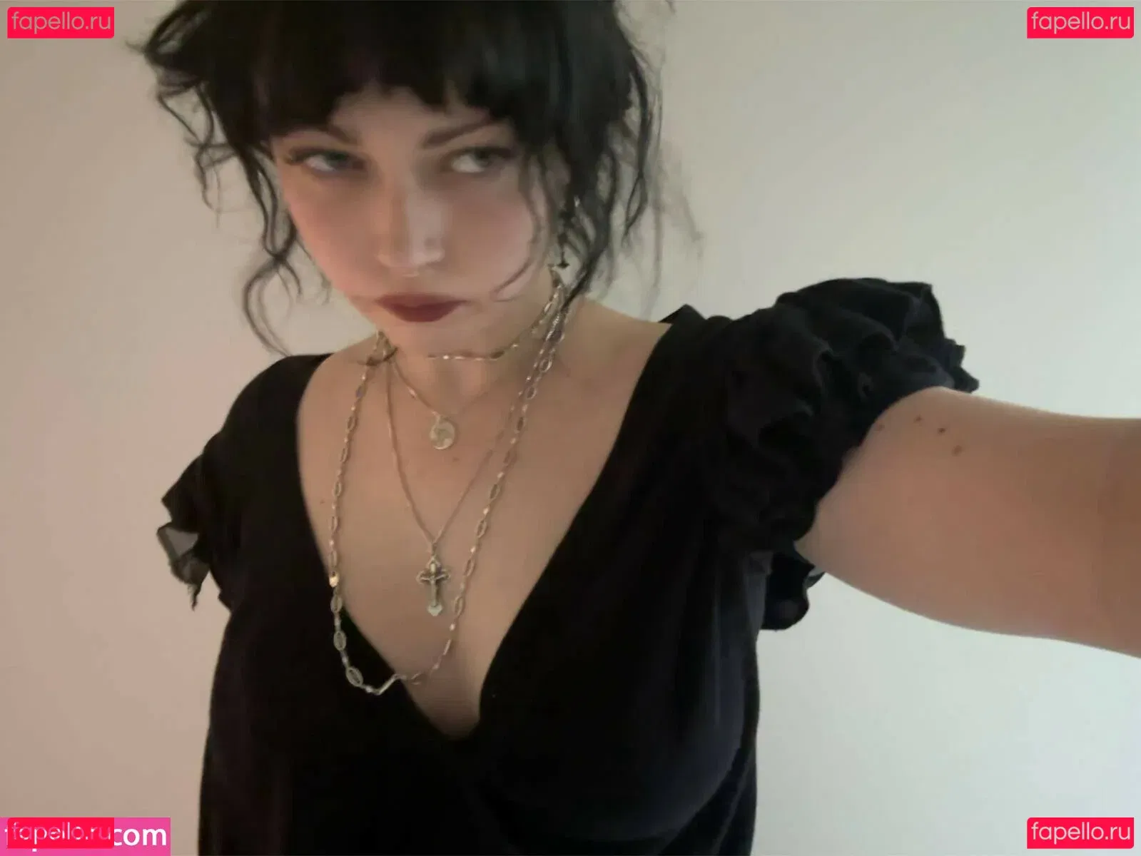 Violet Grohl Onlyfans Photo Gallery 