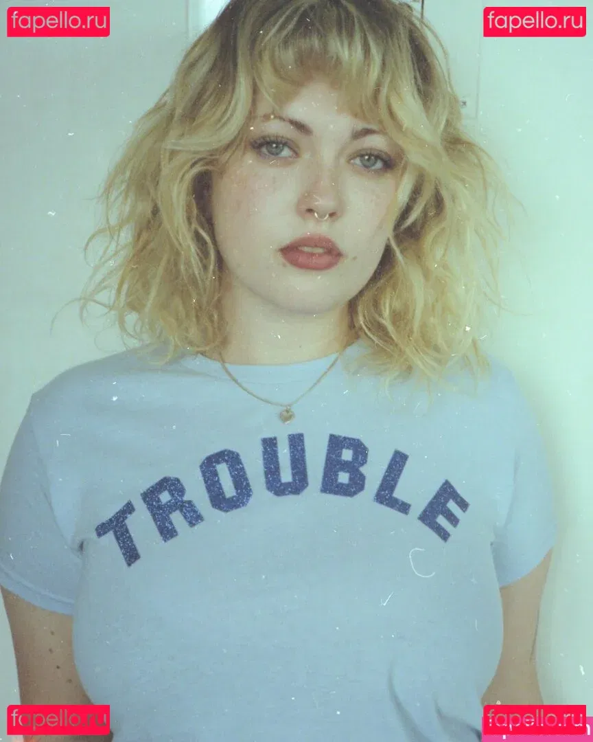 Violet Grohl Onlyfans Photo Gallery 