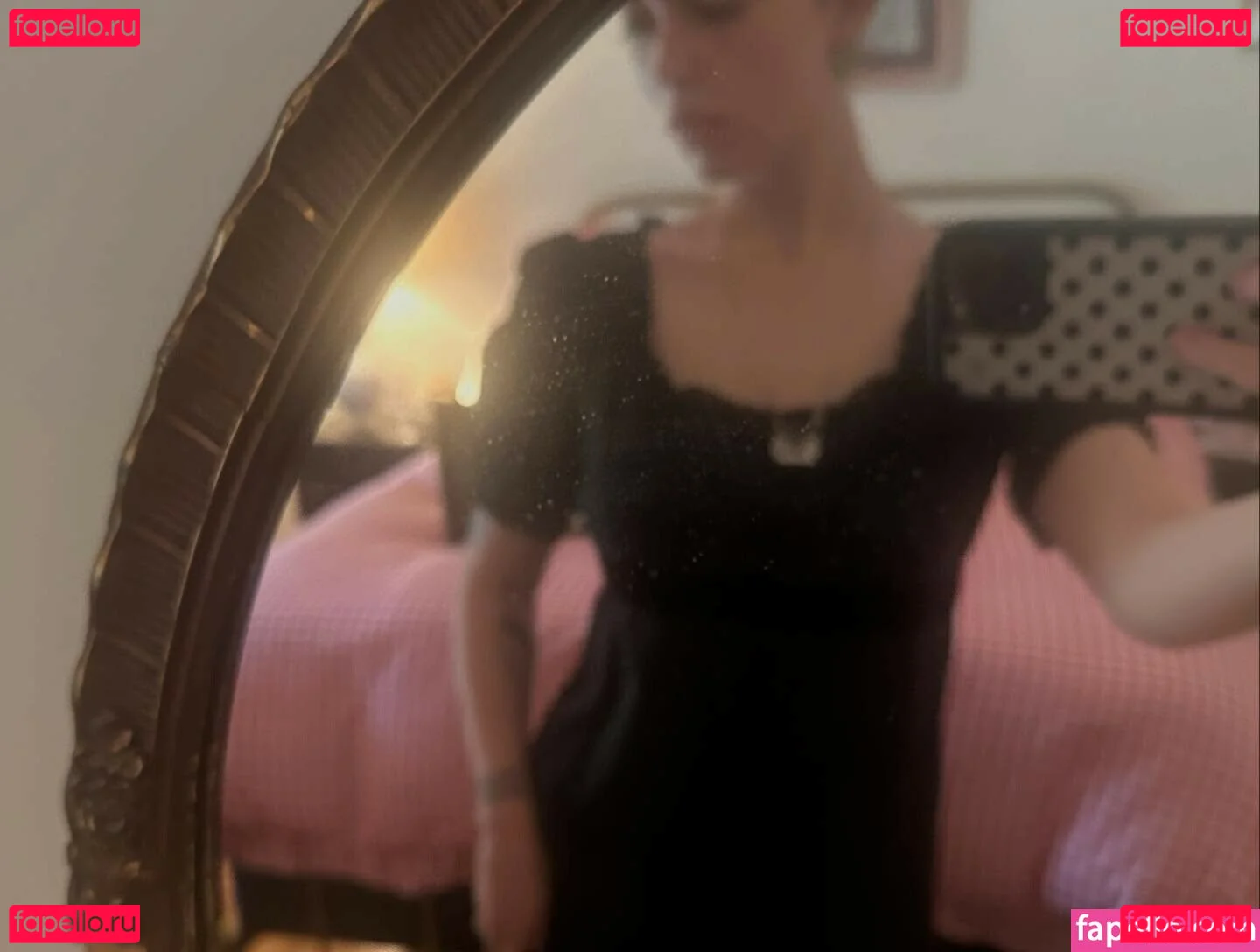 Violet Grohl Onlyfans Photo Gallery 