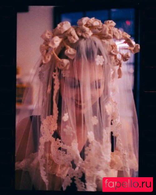 Violet Grohl Onlyfans Photo Gallery 