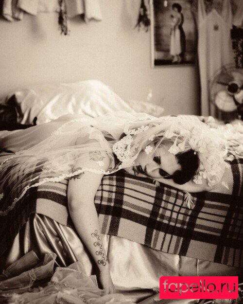 Violet Grohl Onlyfans Photo Gallery 