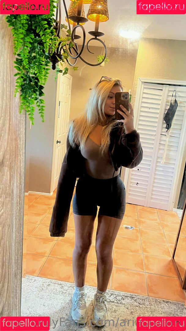 ariastormx Onlyfans Photo Gallery 