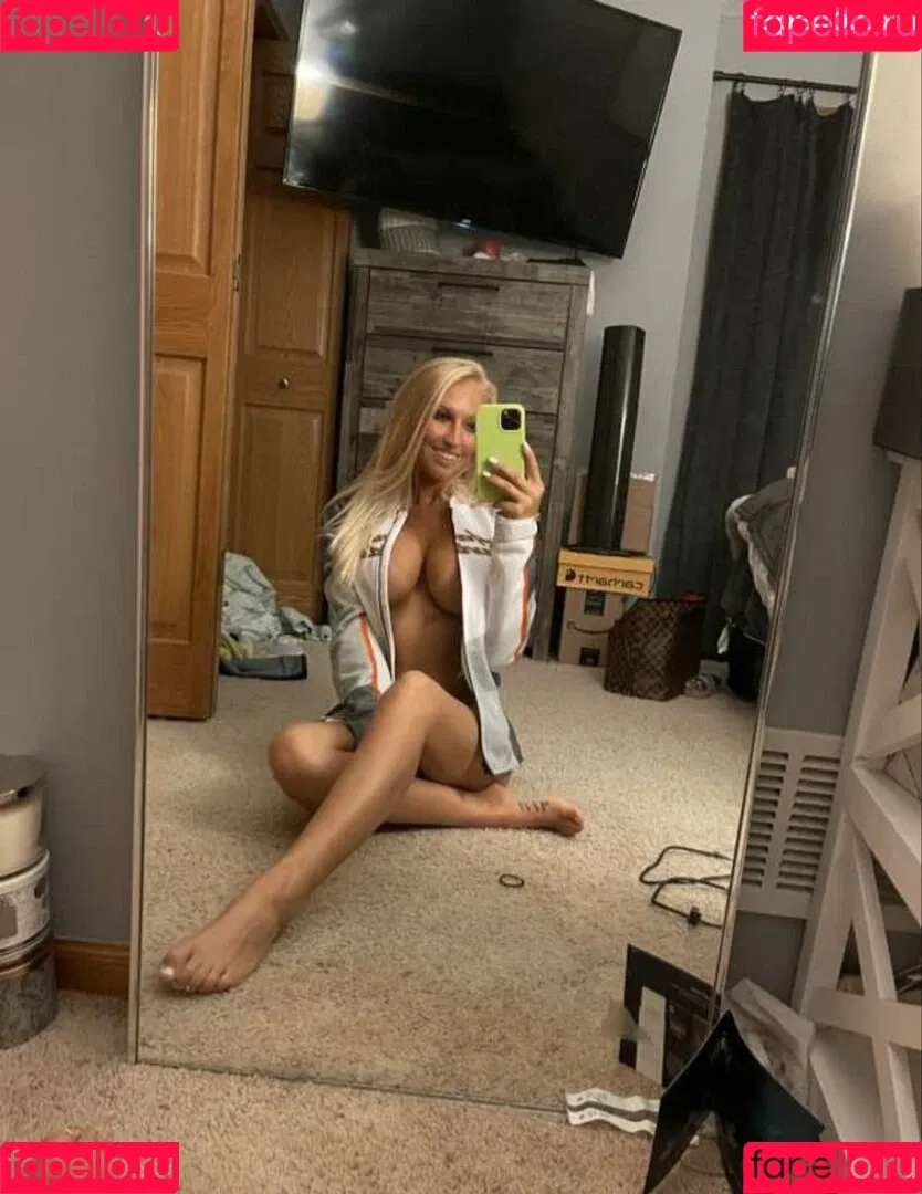 blacktoppingblondie Onlyfans Photo Gallery 