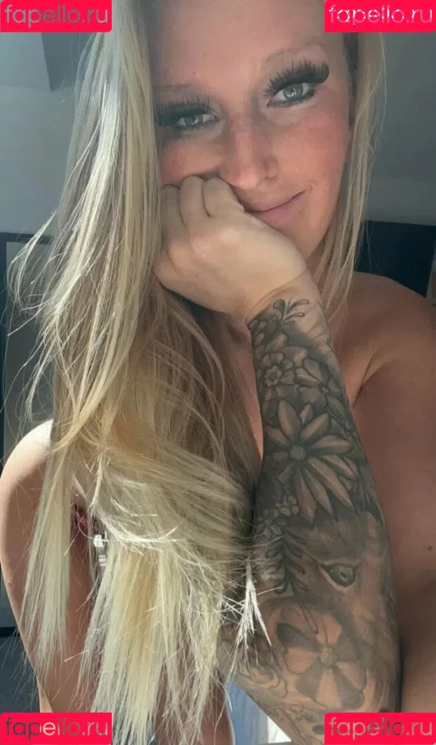 blacktoppingblondie Onlyfans Photo Gallery 