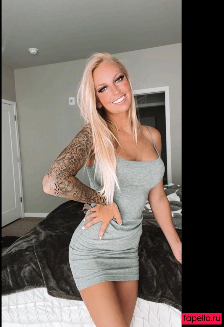 blacktoppingblondie Onlyfans Photo Gallery 