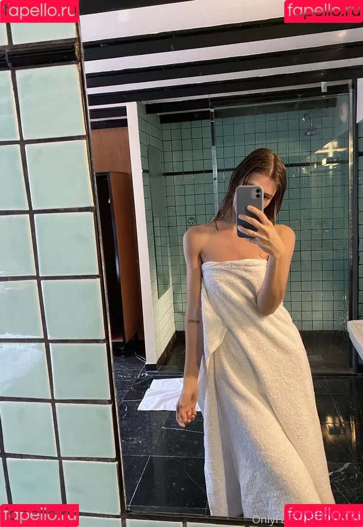 juliagly Onlyfans Photo Gallery 
