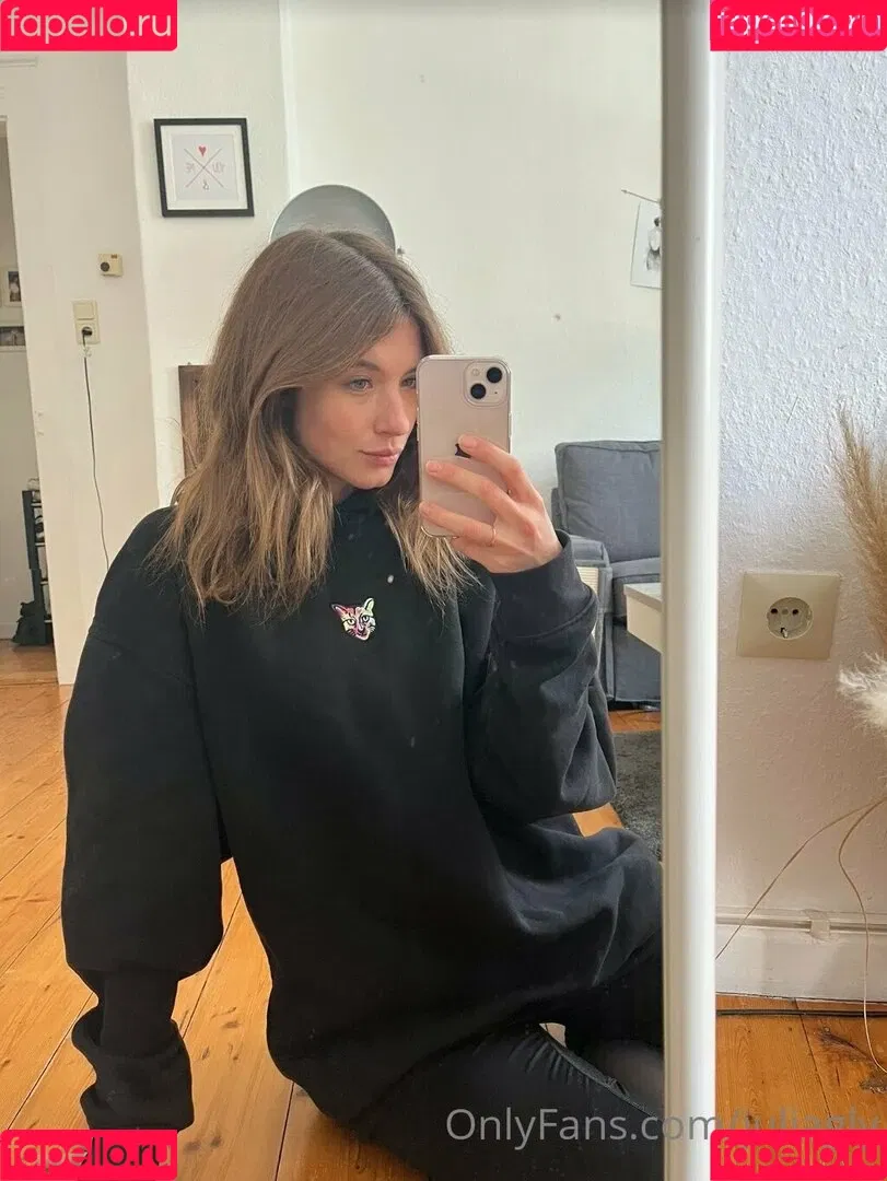 juliagly Onlyfans Photo Gallery 