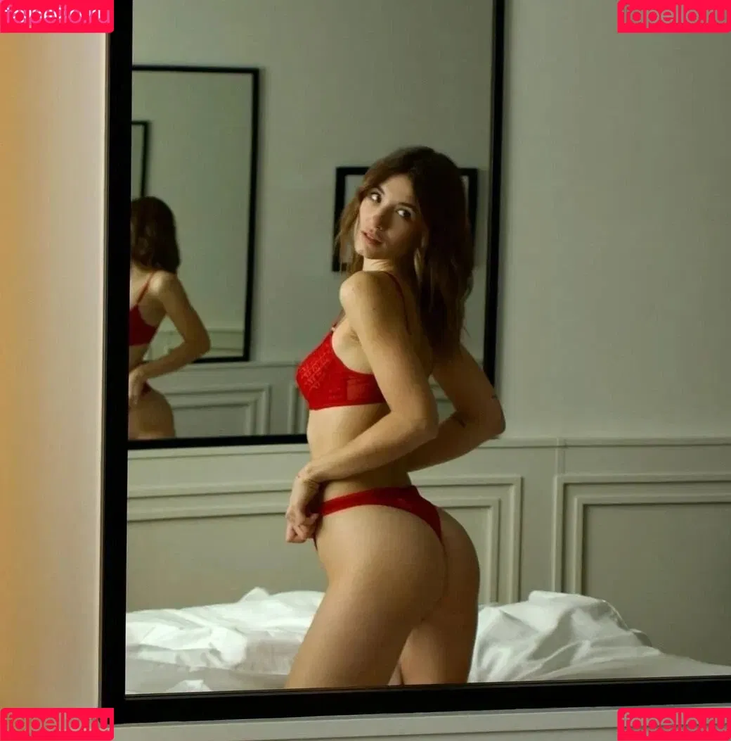 juliagly Onlyfans Photo Gallery 