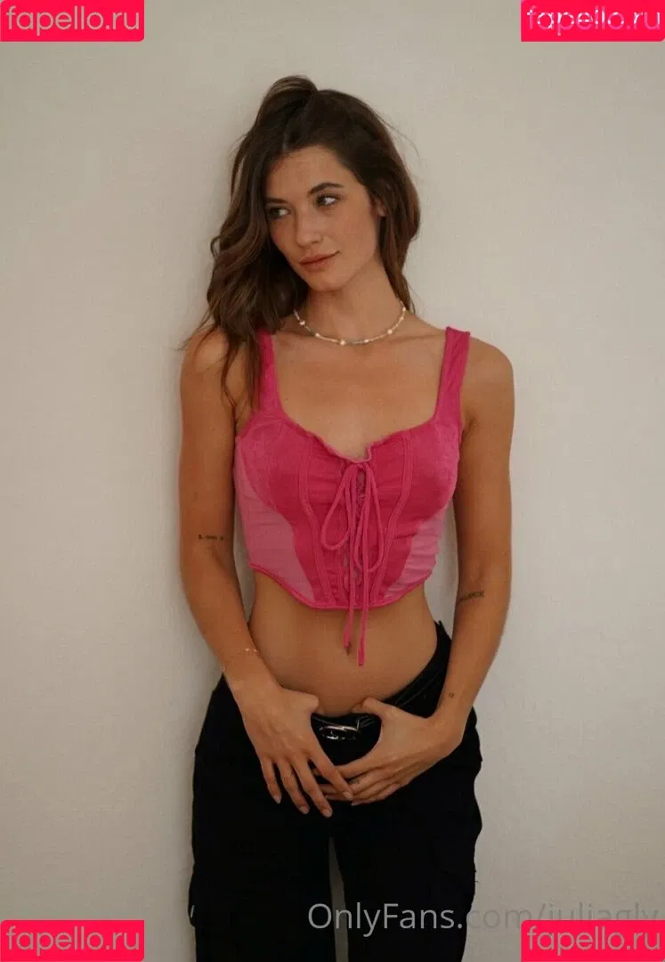 juliagly Onlyfans Photo Gallery 