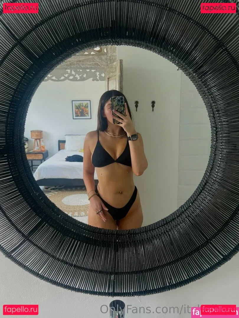 itsbellsxo Onlyfans Photo Gallery 