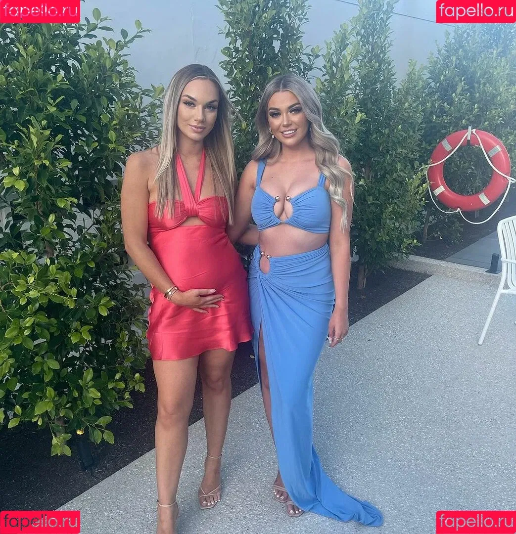 Alisha Pertini Onlyfans Photo Gallery 