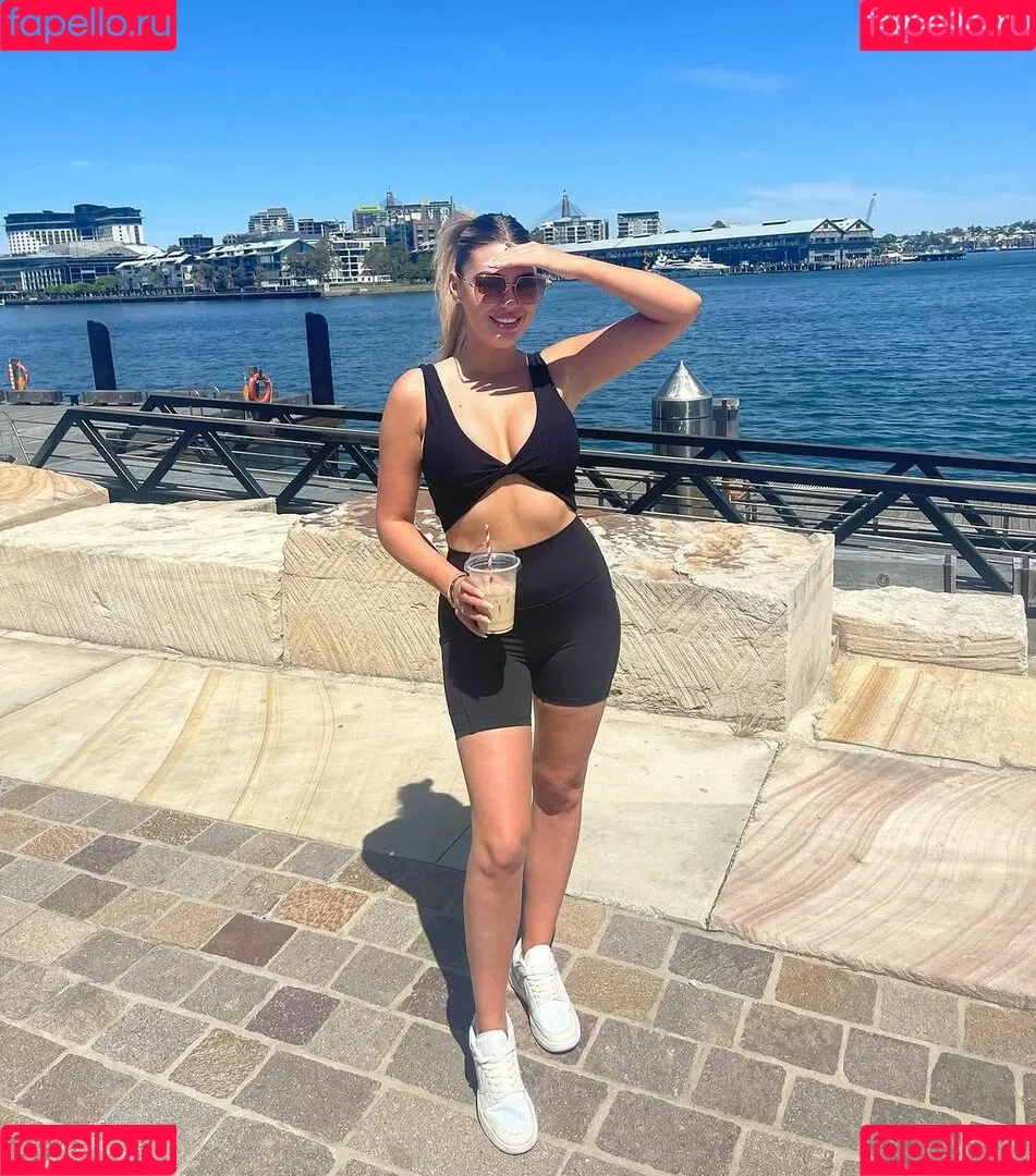 Alisha Pertini Onlyfans Photo Gallery 