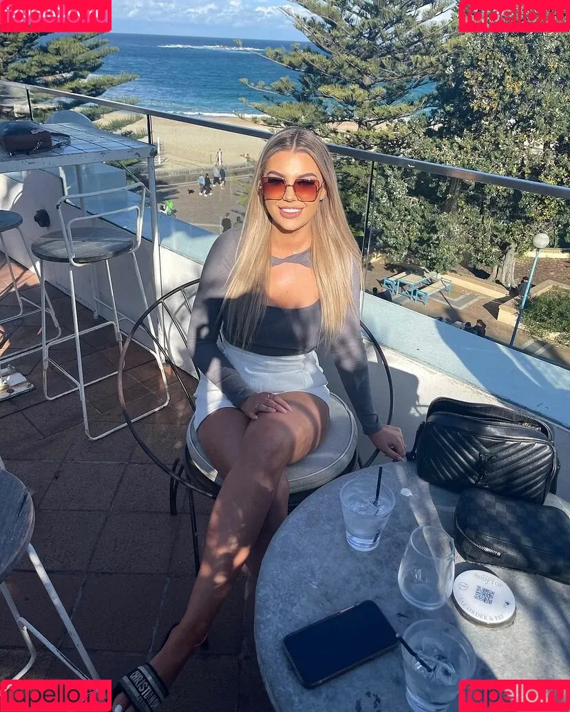 Alisha Pertini Onlyfans Photo Gallery 