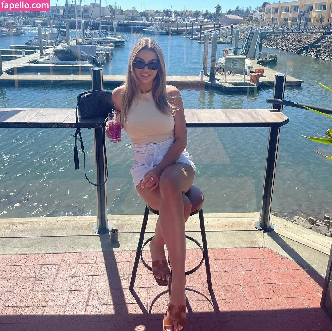 Alisha Pertini Onlyfans Photo Gallery 