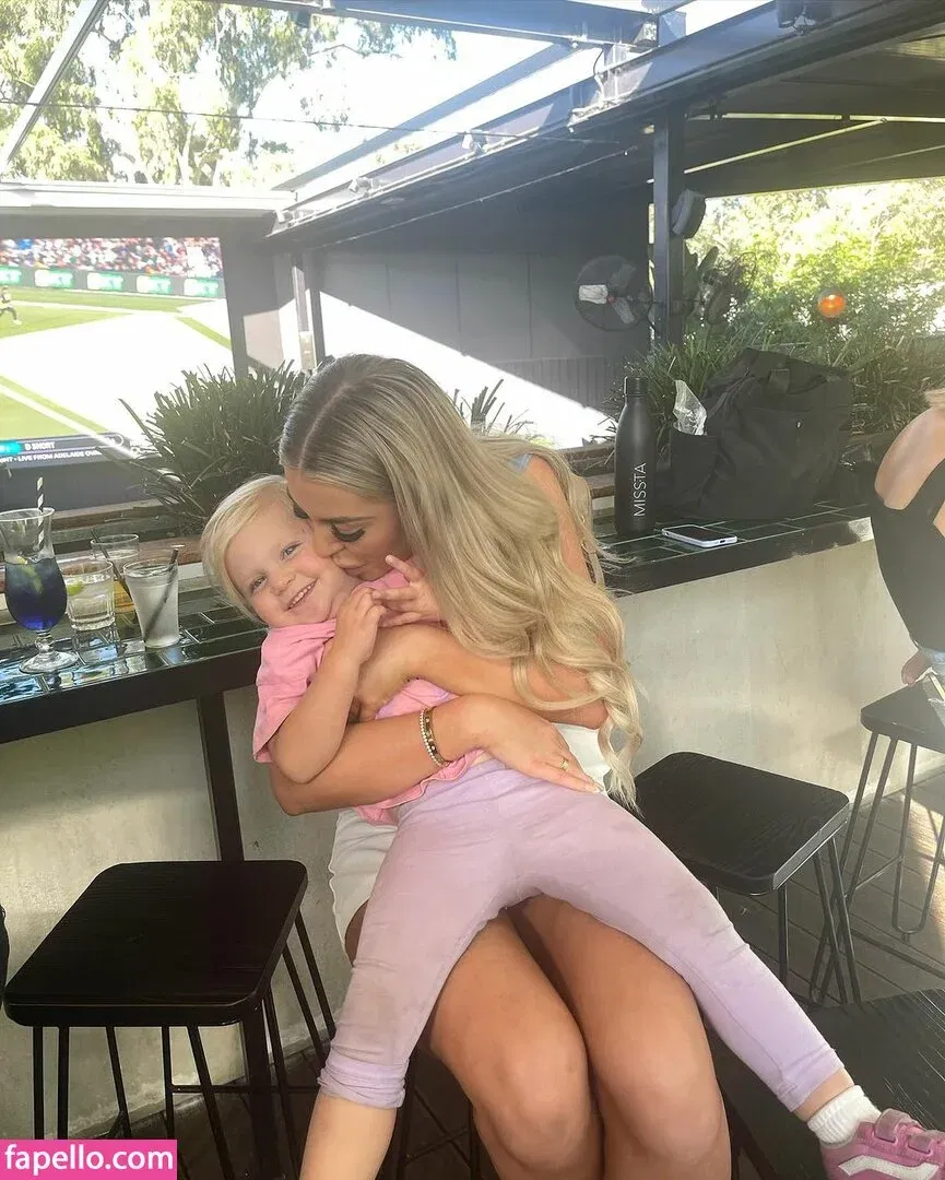 Alisha Pertini Onlyfans Photo Gallery 