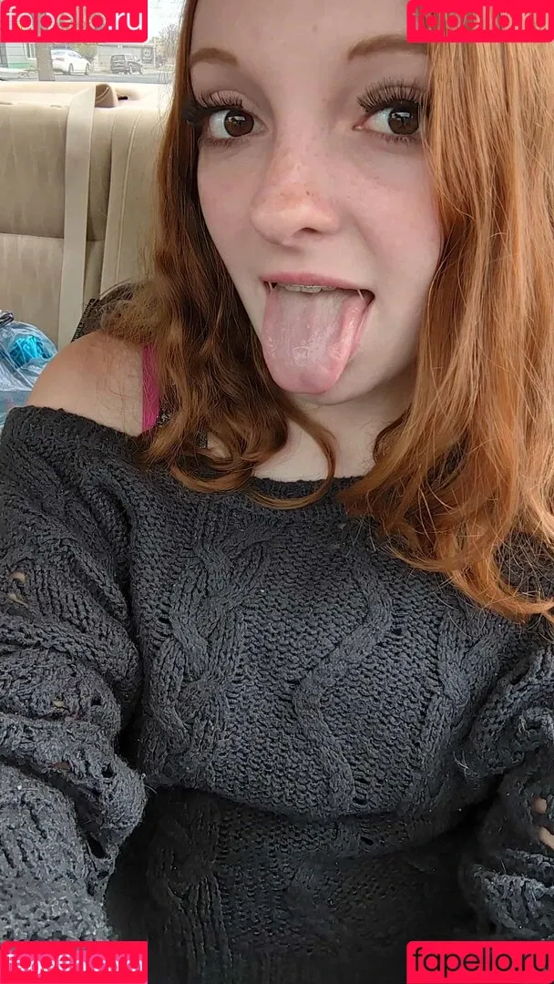cait_linh Onlyfans Photo Gallery 