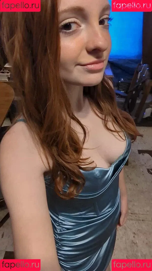 cait_linh Onlyfans Photo Gallery 