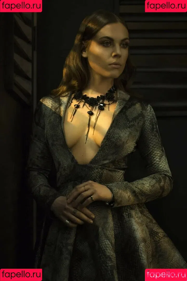 Agnes Bruckner Onlyfans Photo Gallery 