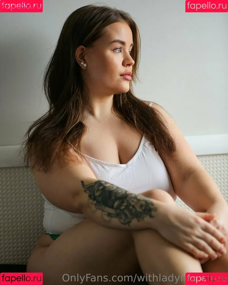 withladymaryfree Onlyfans Photo Gallery 