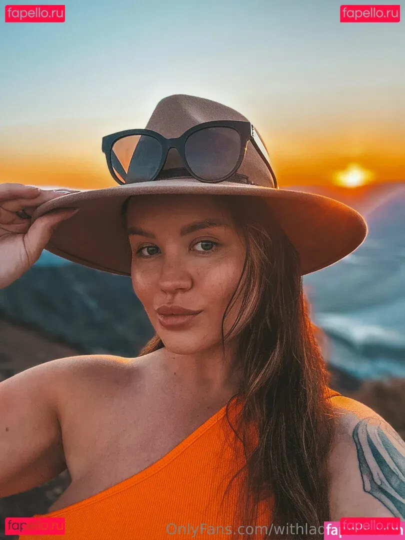 withladymaryfree Onlyfans Photo Gallery 