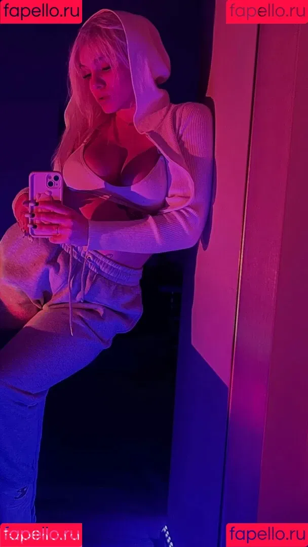 Justyna Czerwinska Onlyfans Photo Gallery 