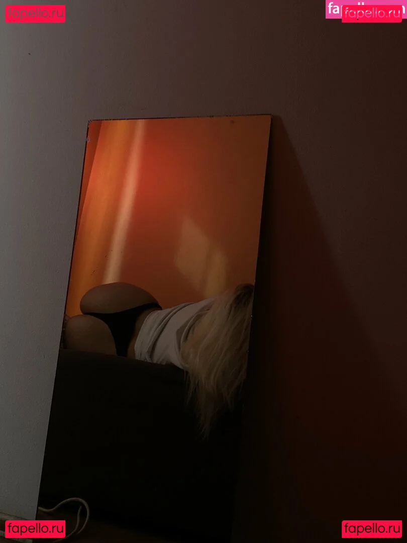 Justyna Czerwinska Onlyfans Photo Gallery 