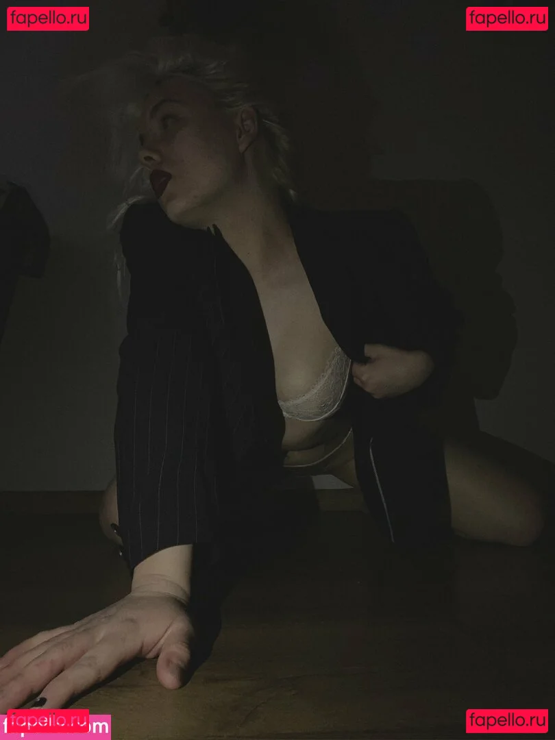 Justyna Czerwinska Onlyfans Photo Gallery 