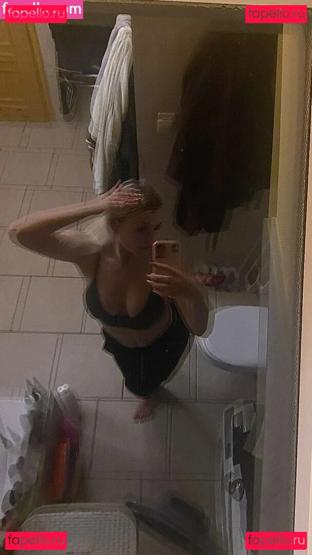 Justyna Czerwinska Onlyfans Photo Gallery 